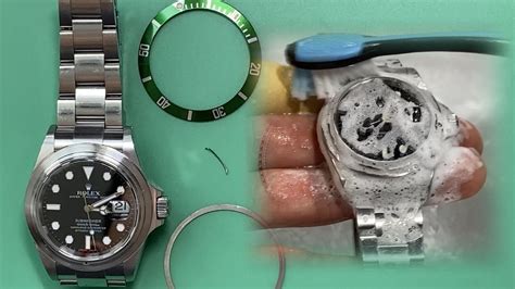 remove bezel rolex submariner|rolex submariner bezel instructions.